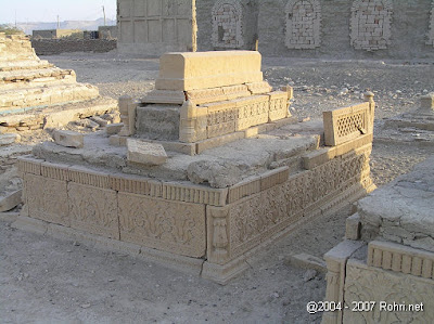 Tomb of Golo Shahani (Suhrab Khan’s Commander) Historic tomb of Talpur army commander Golo Shahani at Qadir Bakhsh-jo-Qubo graveyard